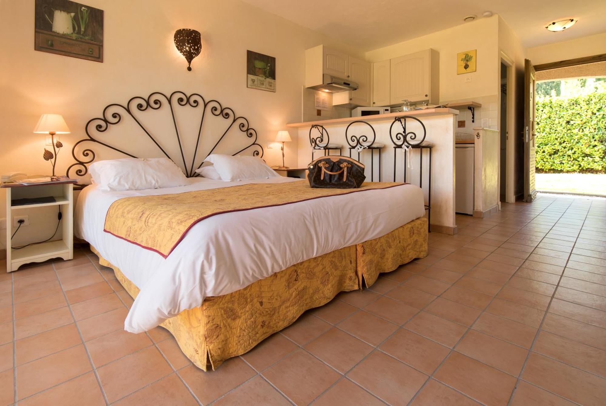 La Residence Du Moulin ตูร์เรสส์-ซัวร์-ลูป ภายนอก รูปภาพ
