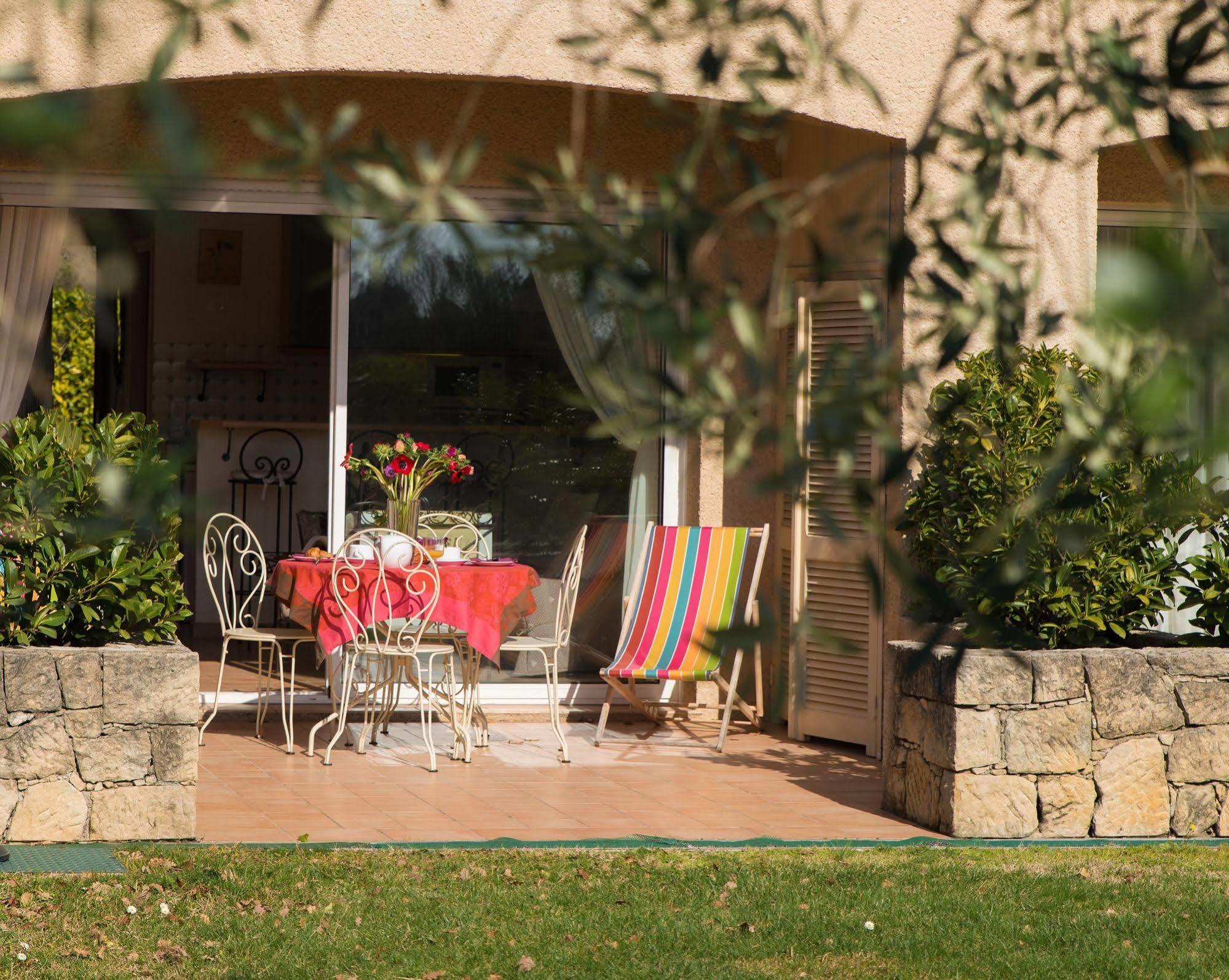 La Residence Du Moulin ตูร์เรสส์-ซัวร์-ลูป ภายนอก รูปภาพ